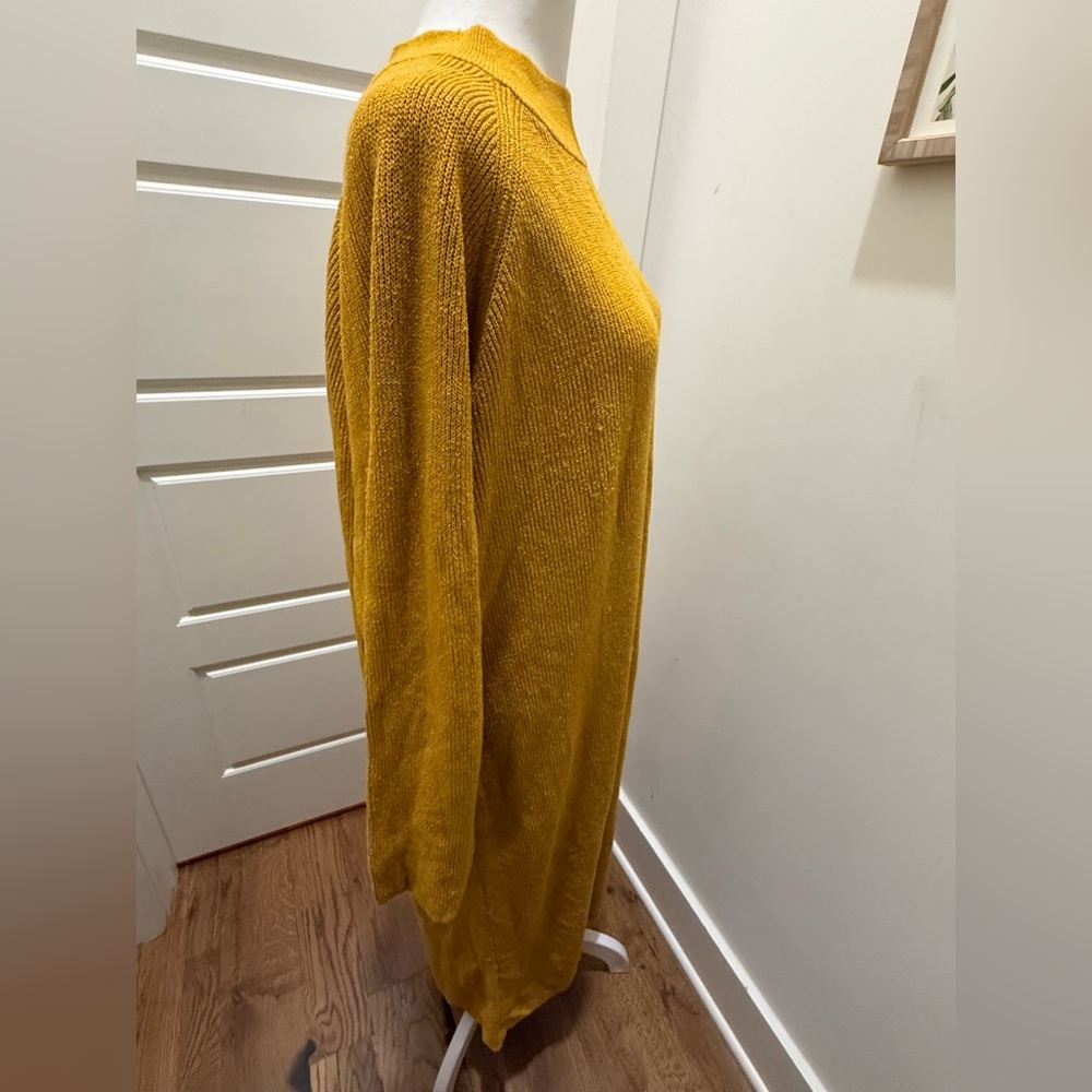 Free People Beach. Mustard Ribbed Sweater Dress. Size Large. - Picture 8 of 11